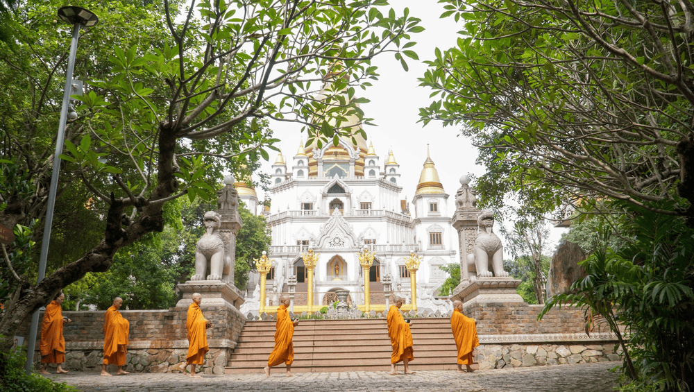 Buu Long Pagoda expresses the unique combination of Thai Buddhist architecture and Nguyen Dynasty essence (Source: Tổ Đình Bửu Long Fanpage)